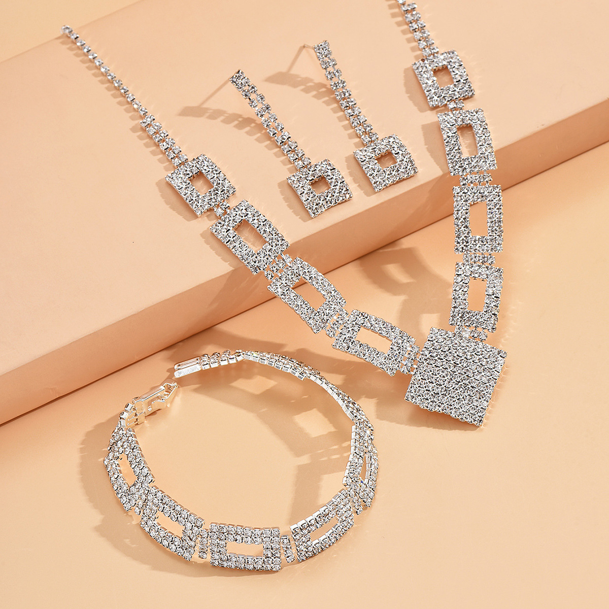 Luxury Brand Designer Jewelry European And American Jewelry Set High-End Full Diamond Three-Piece Set Necklace Earrings Bracelet Evening Dress Jewelry