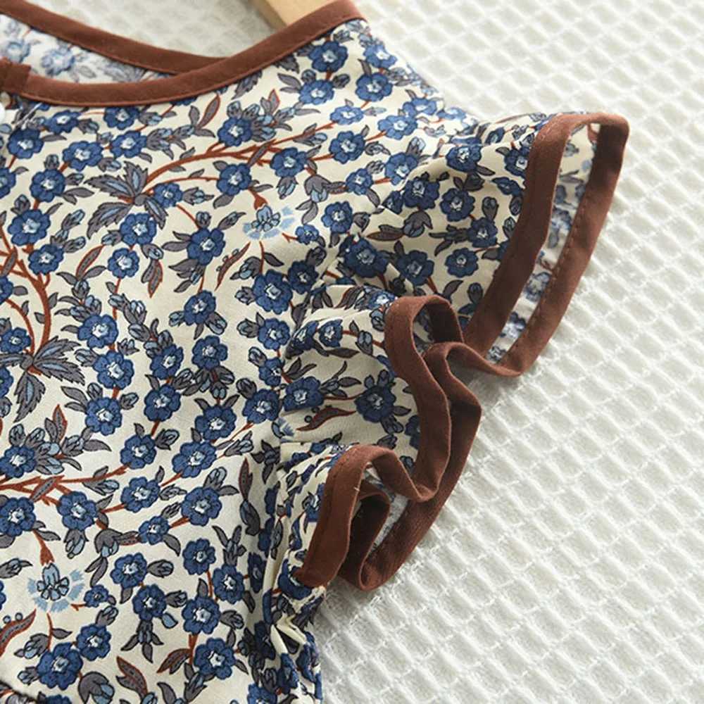 Bear Leader Summer Flying Sleeve Round Neck Girls Princess Dress 37 Years Flower Kids Clothes with Button C250916