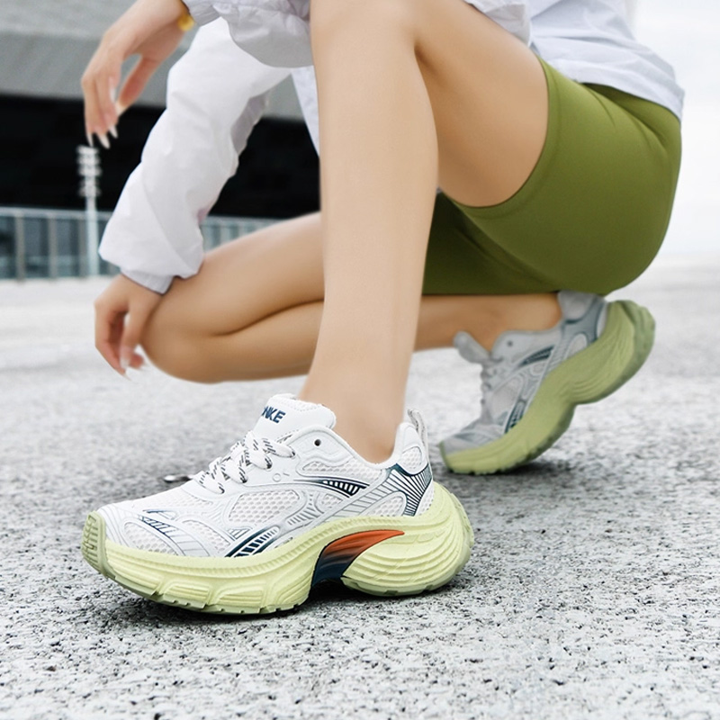 ONKE Autumn Men's Lightweight Breathable Non-Slip Sports Casual Women Thick Sole Shock Absorption Couple Running Dad Shoes GM85