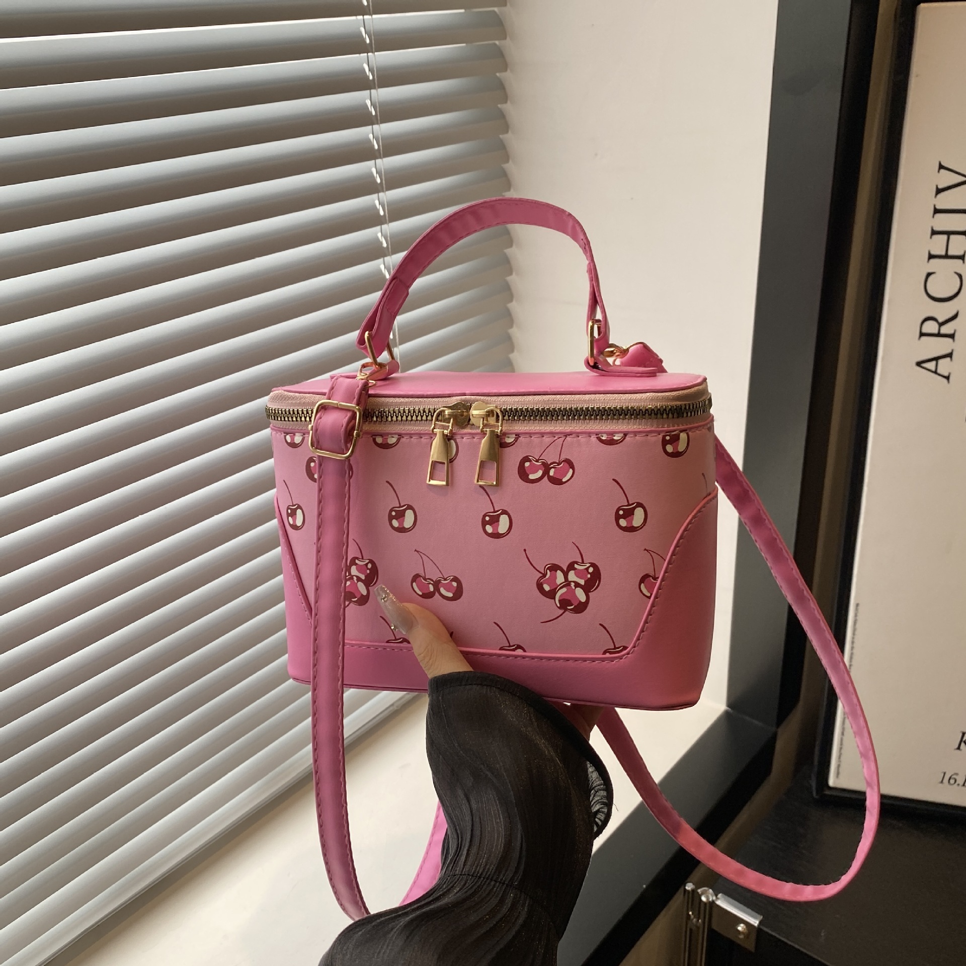 Fashion cherry blossom print large capacity travel new box design shaped handbag women s shoulder bag travel women s crossbody bag autumn new designer