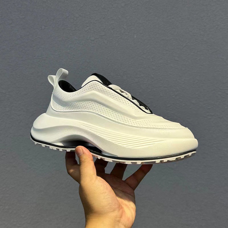 The 2025 new style of comfortable, breathable, thick-soled, height-increasing, versatile, light luxury sports casual shoes are simple and non-repetiti