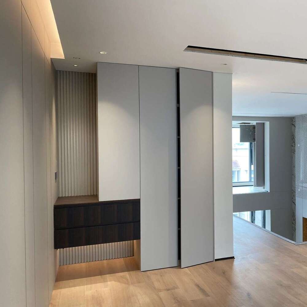 Simple Swing Door Wardrobe for Small Apartment Bedrooms