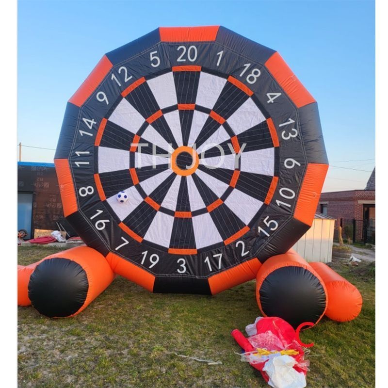 5m height (16.5ft) with 8balls Outdoor activities commercial pu two sides inflatable dart baord games soccer foot dart carnival game for adults and ki