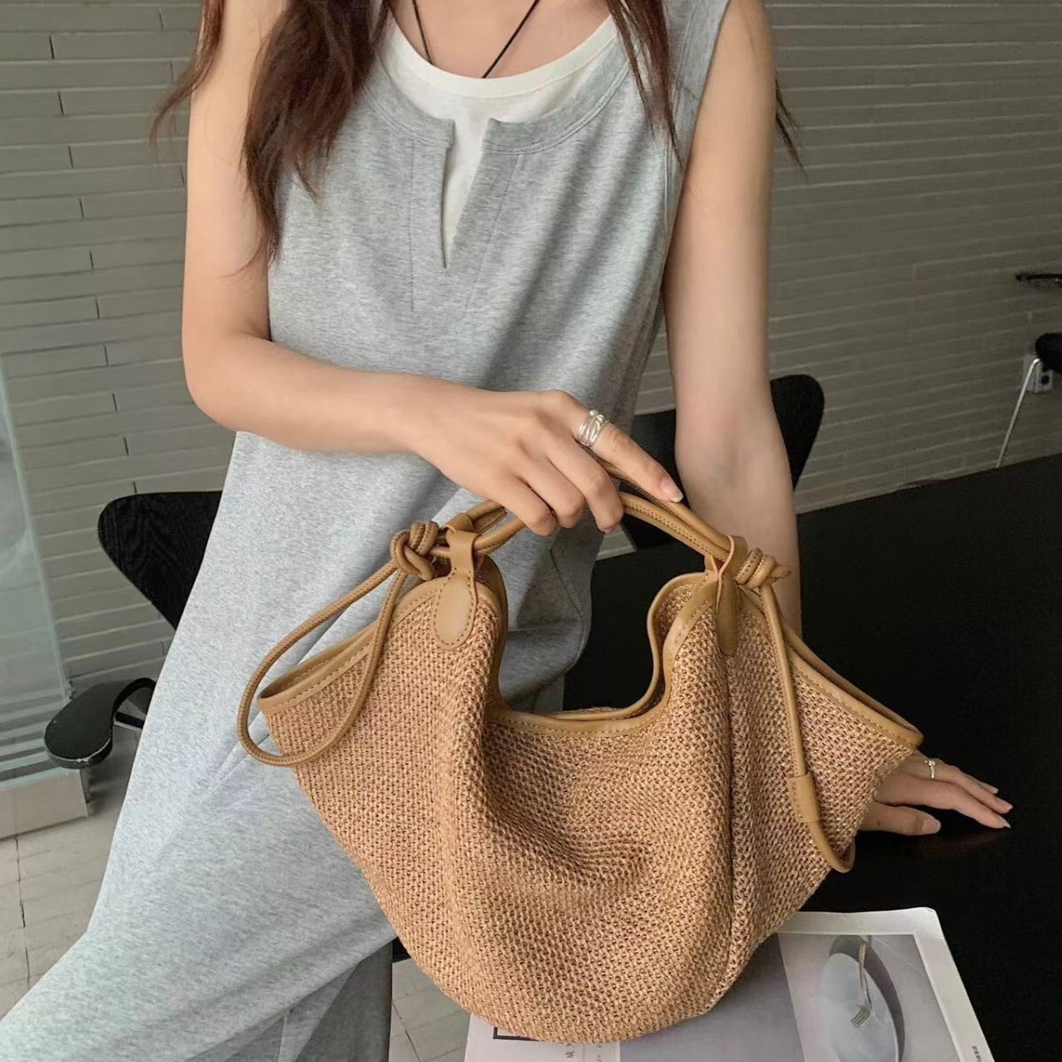 French vacation style design straw bag new large capacity handbag dumpling bag women s shoulder bag autumn new designer bag handbag