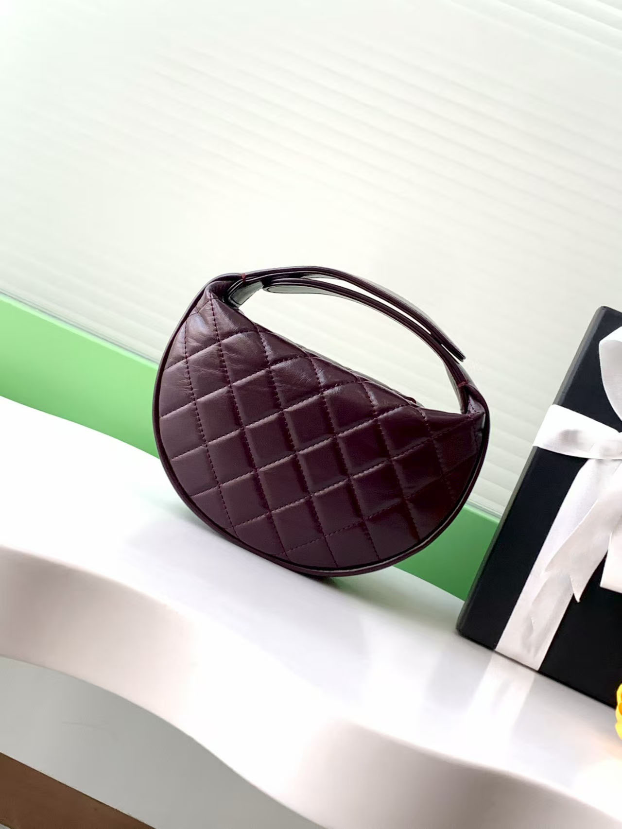 10A top quality luxury handbag vintage bag luxury designer crescent shoulder bag small French face women's bag underarm bag wanderer patent leather letter handbag ...