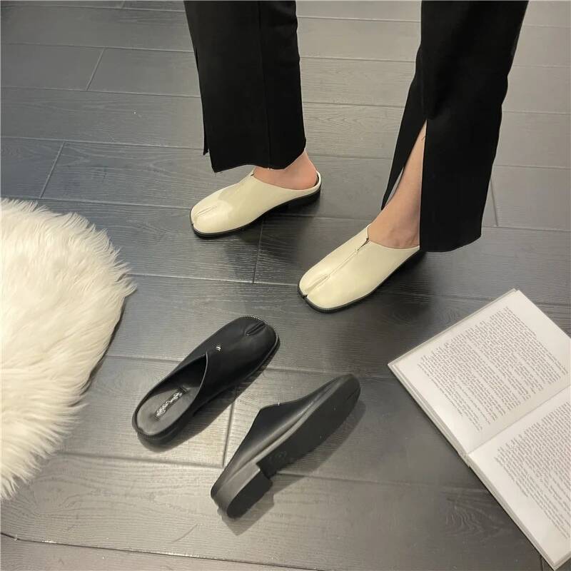 New Fashion Tabi Ninja Flats Leather Split Toe Flat Women Cozy Loafers Female Casual Low Heels Ladies Mules Shoes ddmypanda