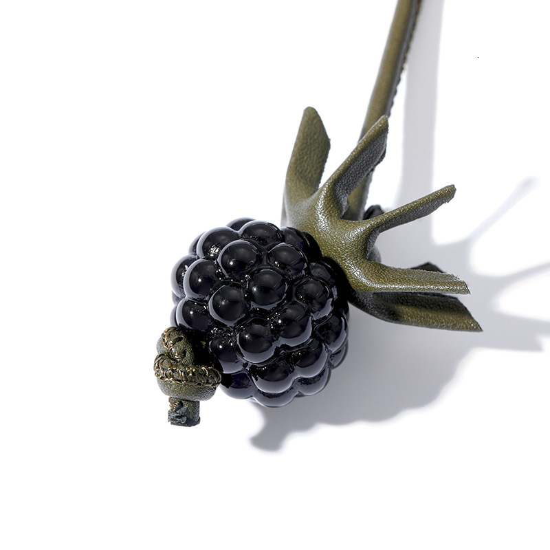 designer keychain new sp181 suitable for straw bags highend fresh versatile highquality Imitation resin pendant luxury keychain wallet