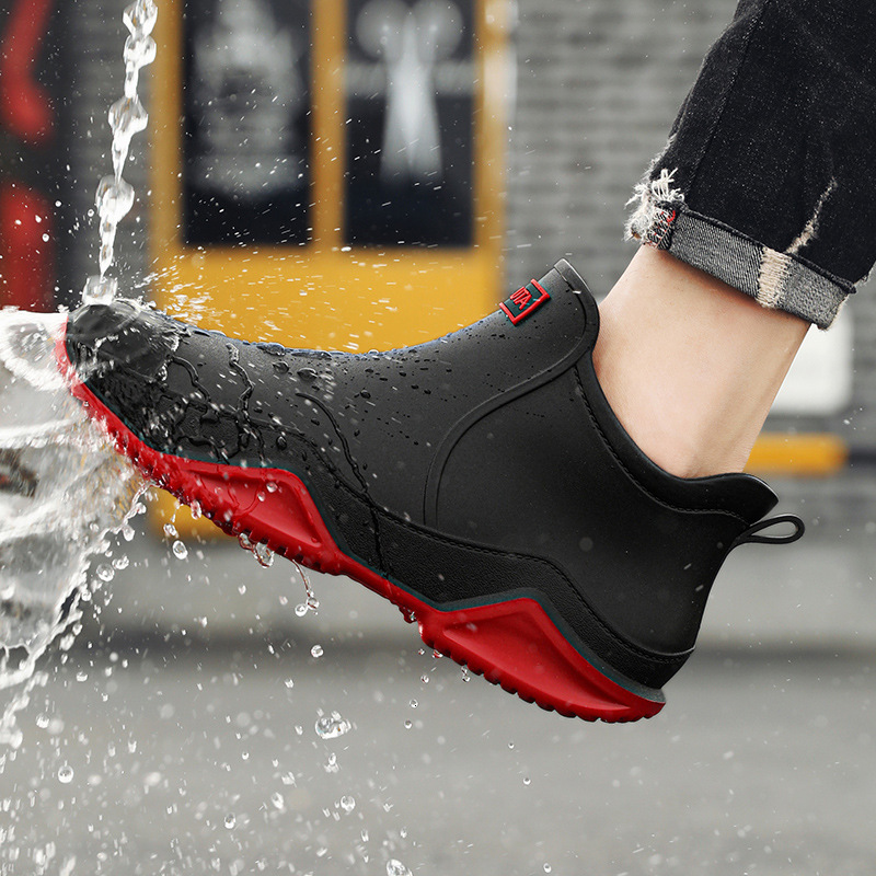 TOP Designer Short Tube Rain Boots Summer Men's Non-Slip Wear-Resistant Sea Fishing Water Shoes 2025 New Men's Kitchen Waterproof Rain Boots