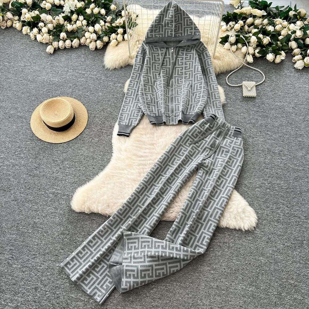 Luxury Design Winter Knitted Two Pieces Suits Women Thick Warm Zipper Hooded+Wide Legs Pants Fashion Geometric Print Sweater Sets High-end