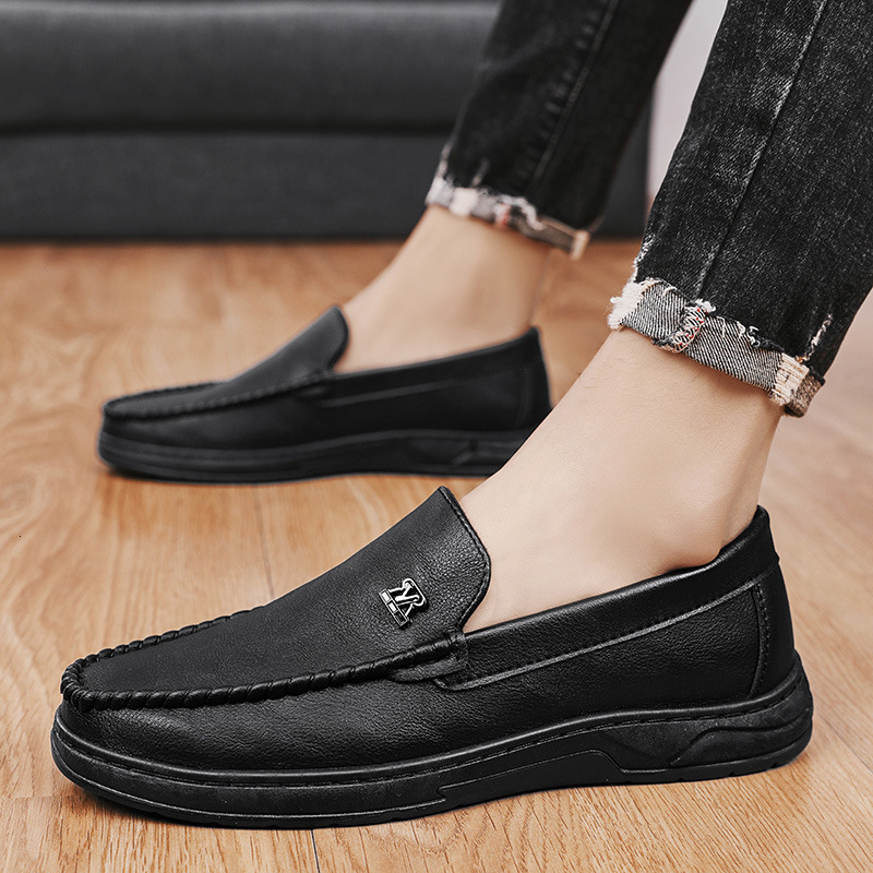 TOP Designer Men's Leather Loafers Genuine Leather Summer Breathable Soft Leather Soft Sole Slip-On Casual Shoes for Middle-Aged Men 8f
