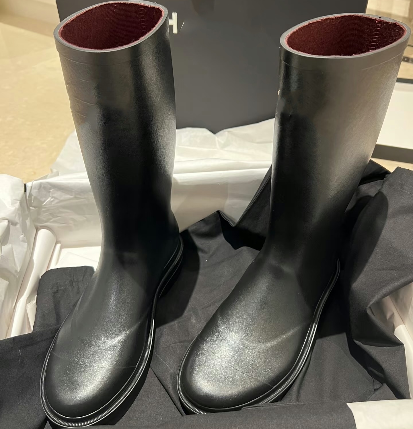 Luxury Designers Rain Boots Women Black Vintage Platform Shoes Rubber Rainboots Fashion Boot High-Quality Shoes Bottes De Pluie Noir Rainy Wellies Master Quality