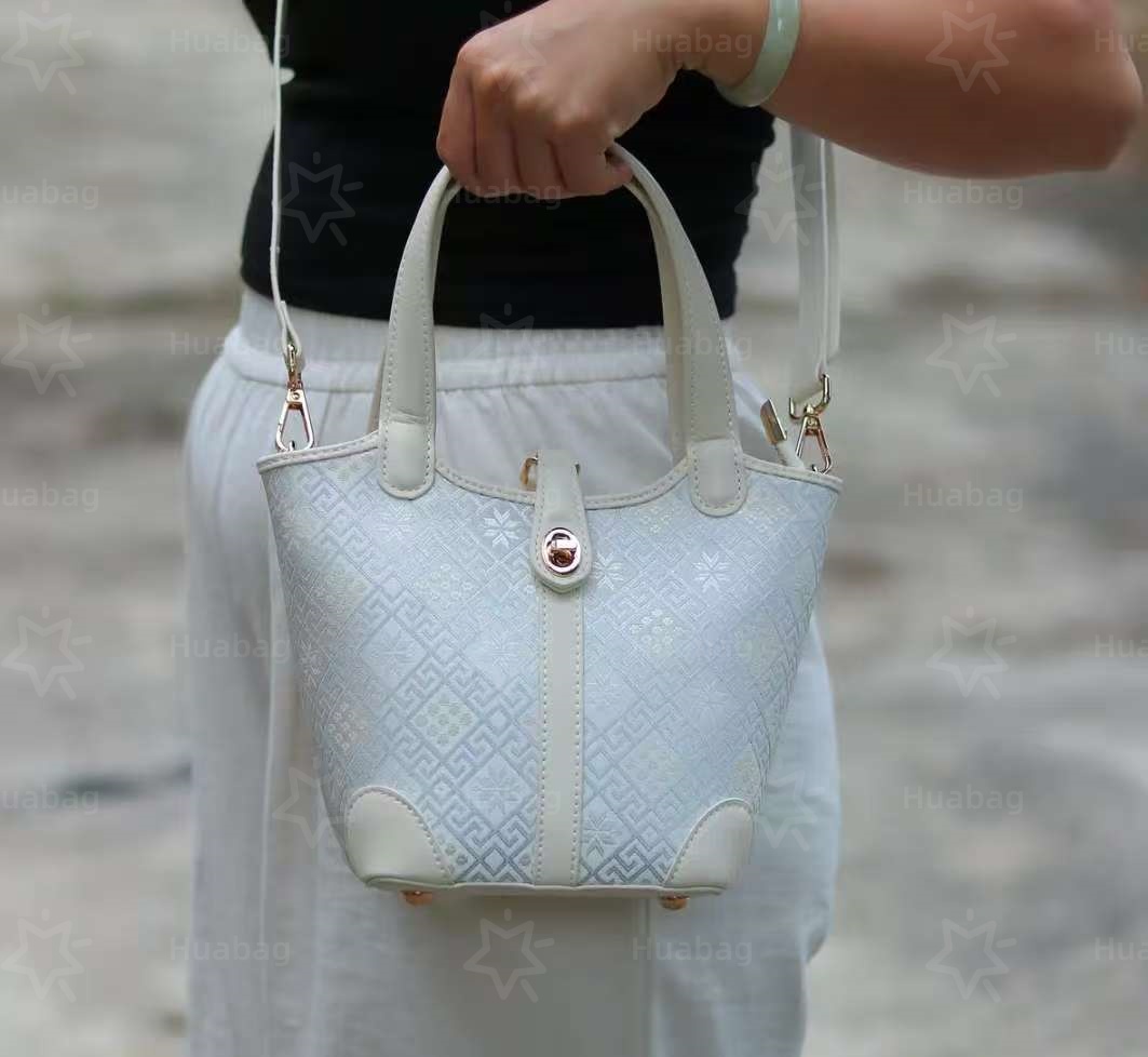 Luxury Handbag New China styles Bag Pure Hand Embroidery Designer Bag More Color Bag High Quality Purses Designer Bags For Women Purse Cross body Desi