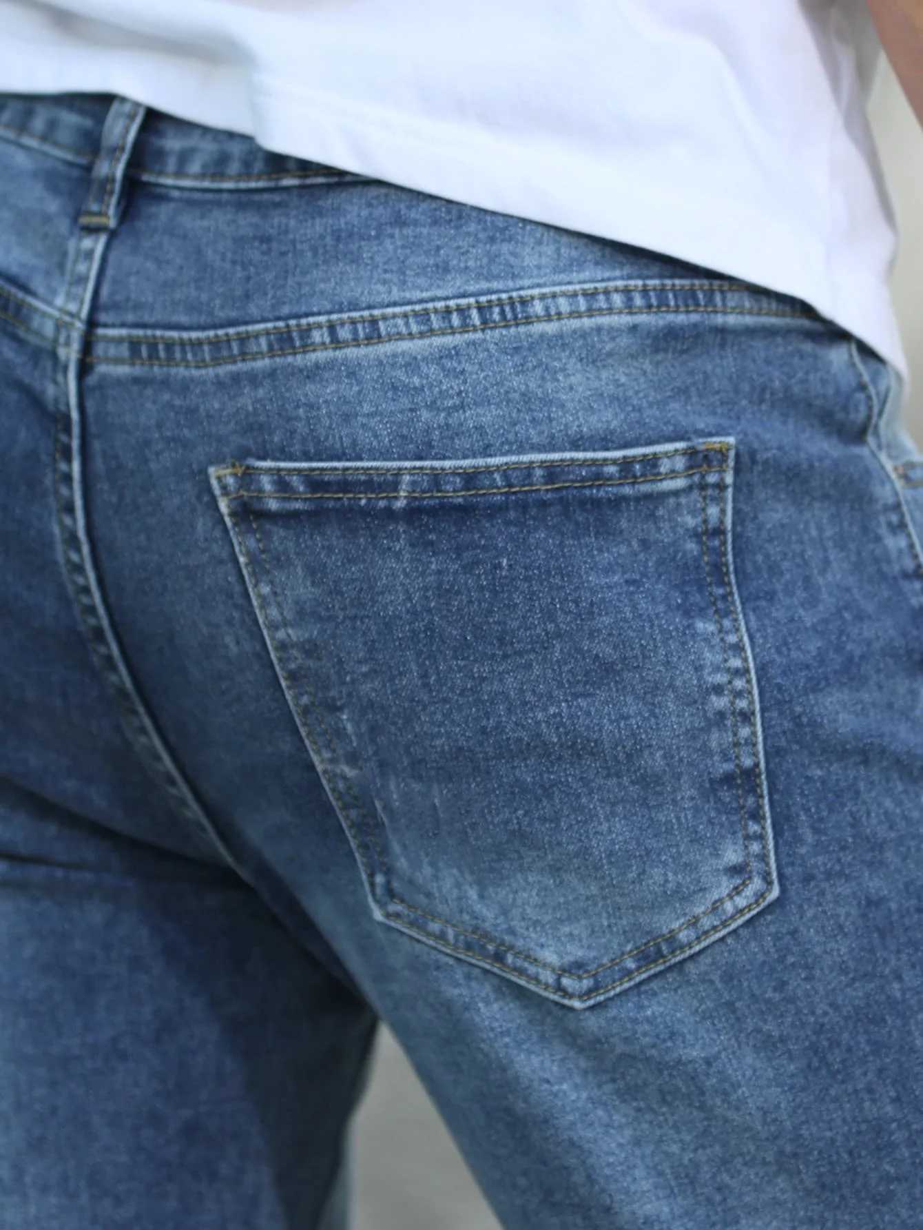 Four seasons fashionable mens classic jeans comfortable and stretchy washed and wearresistant straight trousers suitable forZ250917