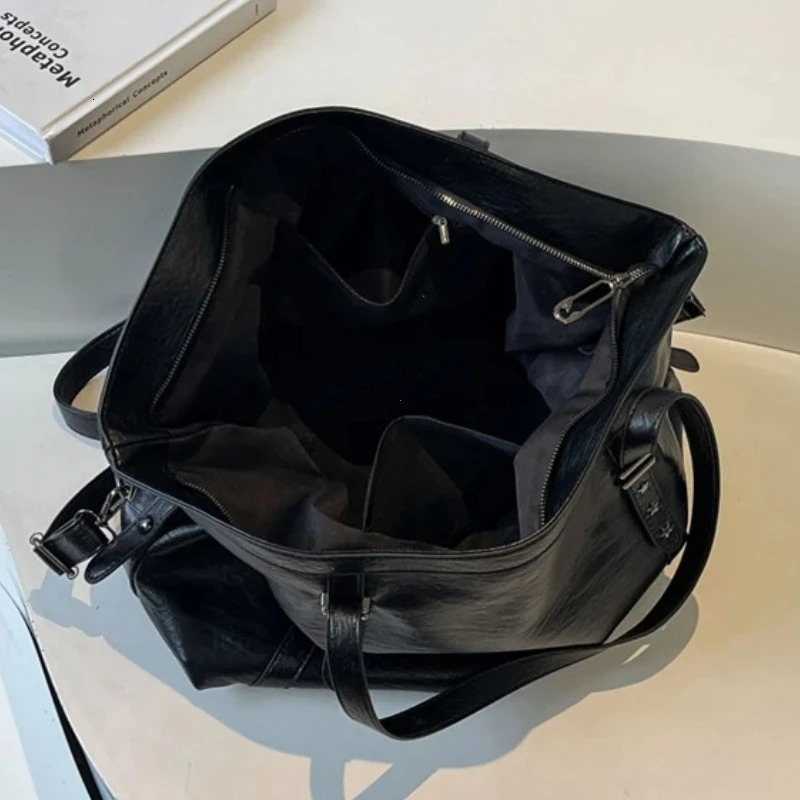 Large Sized Tote Bags For Women Soft PU Leather Pure Color Large Capacity Shopper Shoulder Crossbody Bag High Quality Handbags 250917
