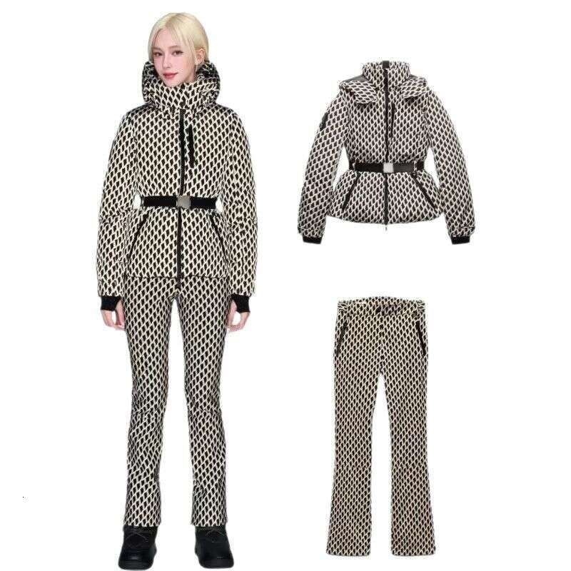 2025Ski Suit Women Thickening Snowboard Female Overalls Winter Windproof Waterproof Breathable Clothing Skiing