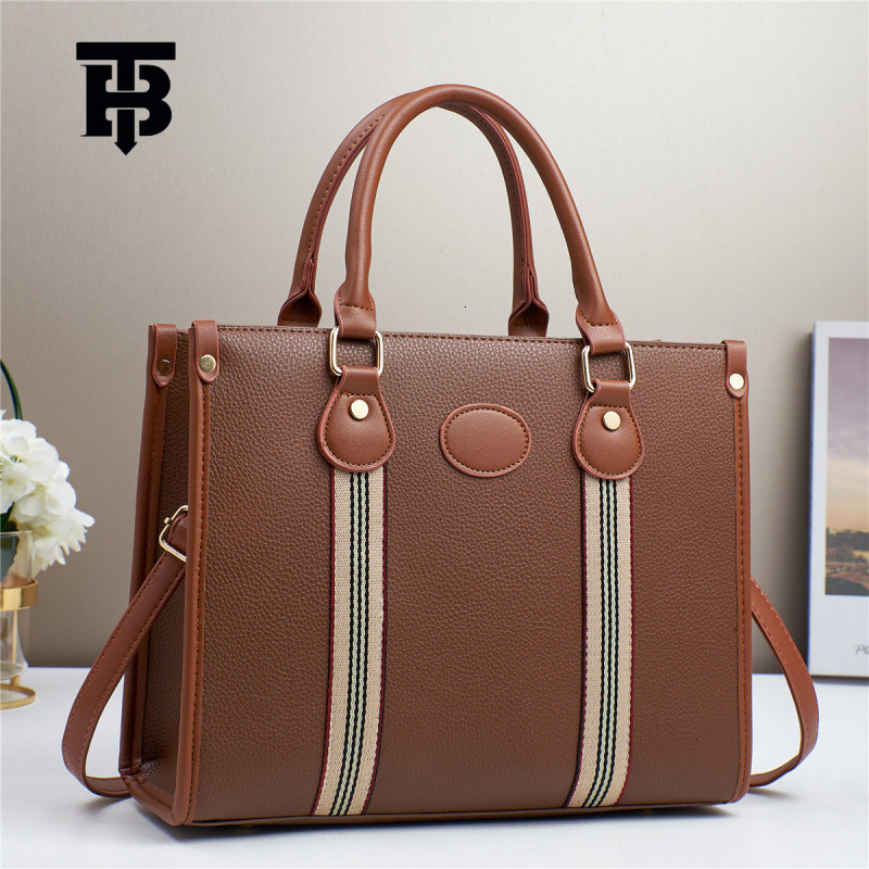 Designer Bag Large Capacity Tote Bag 2025 New Simple Commuter Handbag Commuter Casual Luxury Bag Travel Dual-use Cross-border Bags