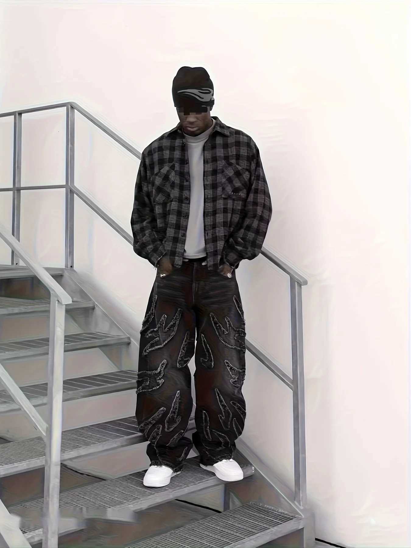 European and American Embroidered Street Graffiti WideLeg Jeans for Men Loose Flame VintageStyle Casual TrousersZ250917