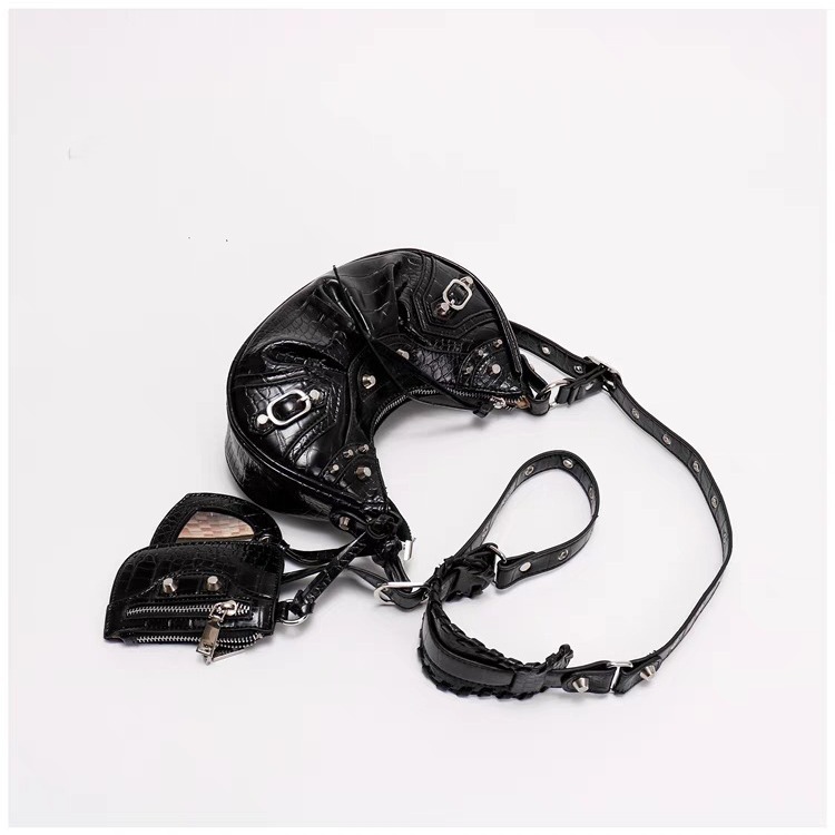 Trendy new motorcycle bag armpit bag fashionable design rivet spicy girl women s shoulder bag tassel women s crossbody bag autumn new designer bag