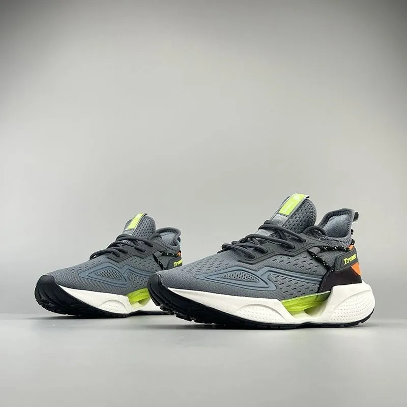 Free shipping designer New Arrival Trainer Cup Casual Walking Running Shoes for Men Women