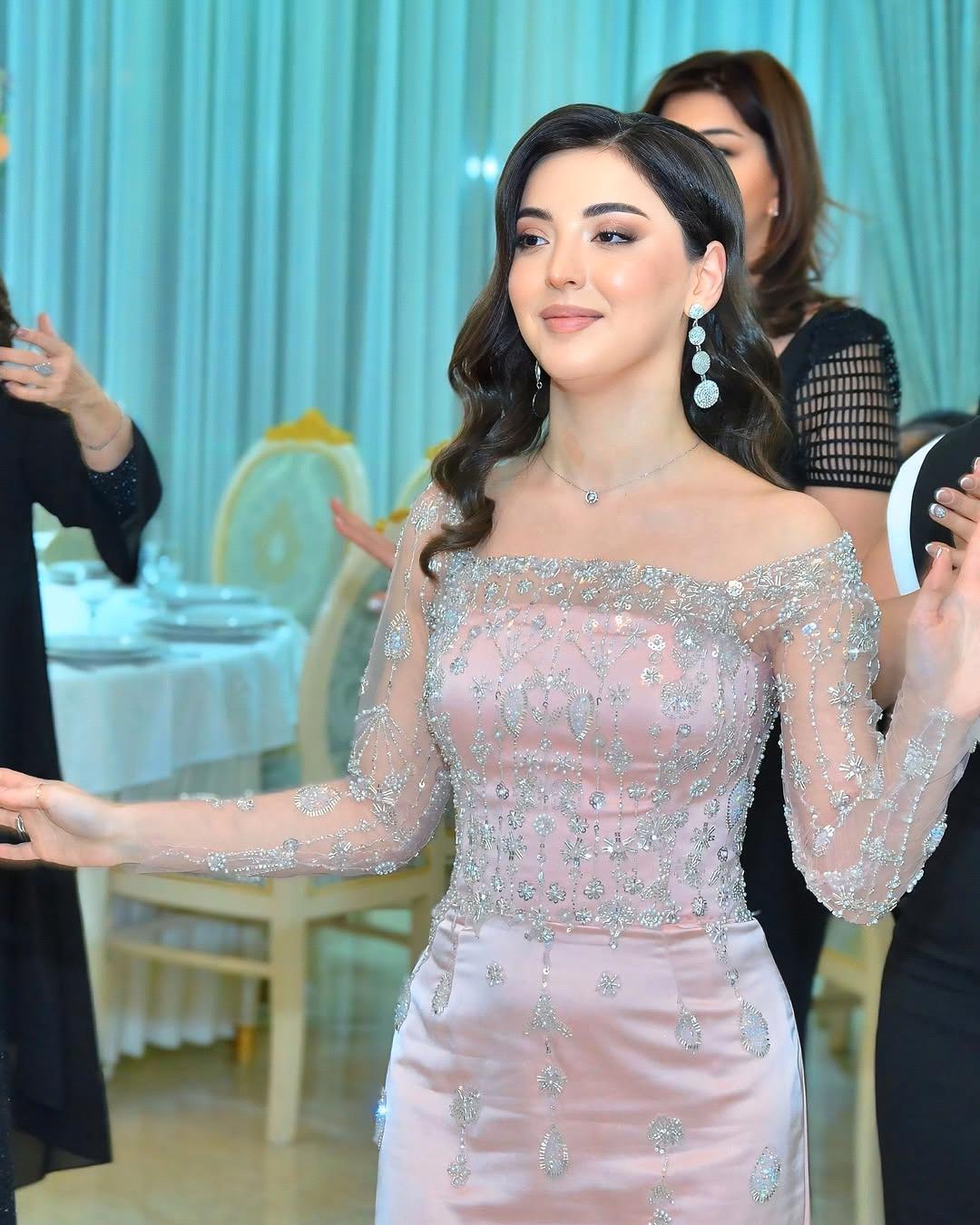 Elegant Arabic Pink Evening Dresses Beadings Sheer Long Sleeves Formal Women Party Occasion Gowns Prom Dress Sheath Vestidos BC20827 9P17