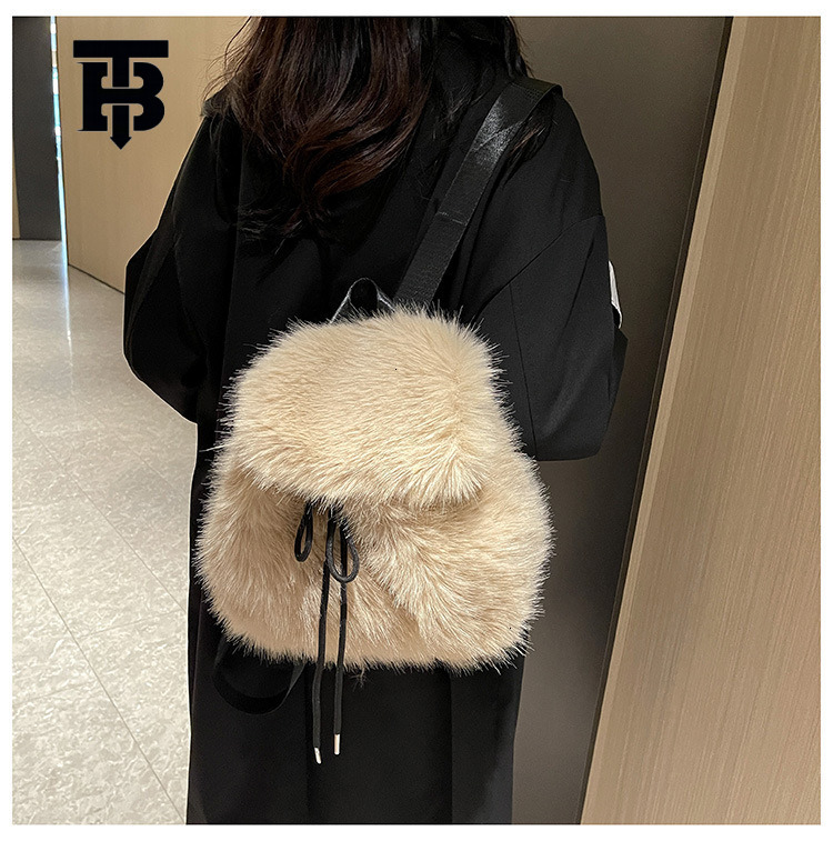 Designer Bag High-end Furry Small Backpack 2025 Autumn Winter Trendy Women's Luxury Bag New Luxury Plush Ultra-light Backpack Casual Hot Item