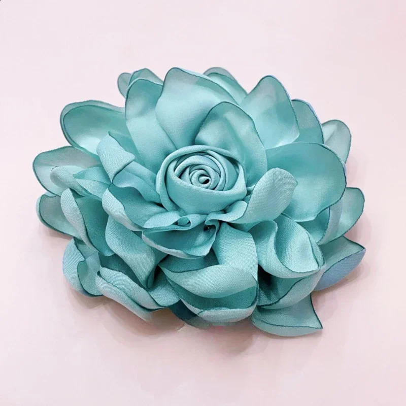 10cm Korean Fabric Rose Flower Brooches for Women Elegant Corsage Scarf Buckle Shirt Collar Pins Fashion Jewelry Wedding Brooch 250916
