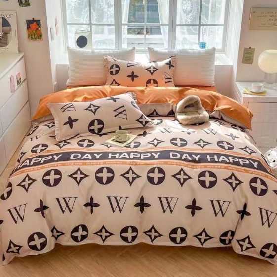 New Designer Matted Four-piece Set Thick Sheet Quilt Cover Summer Washed Cotton Student Three-piece Luxury Bedding G250822
