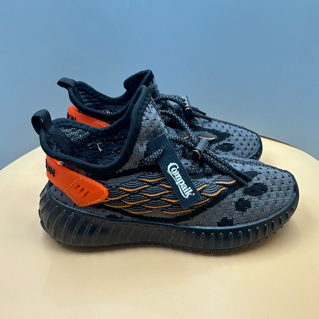 Compaik designer kid shoes sports outdoor new childrens sports shoes mens and womens coconut casual breathable flight knitted lightweight sole running