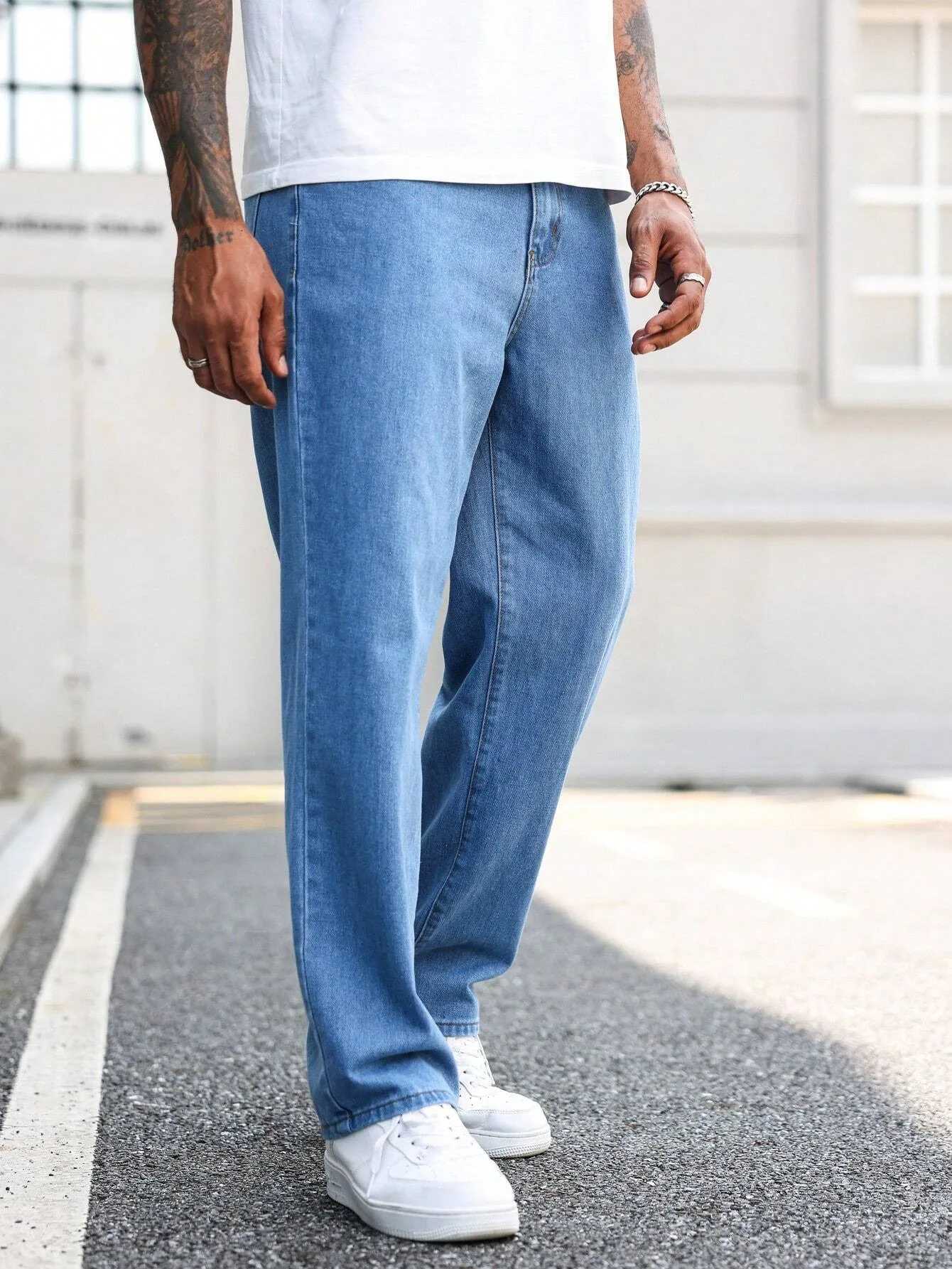 1pc Mens Loose Fit HipHop Style Denim Jeans Casual Streetwear Washed Blue No WaistbandDecoration Comfortable Stylish fZ250917