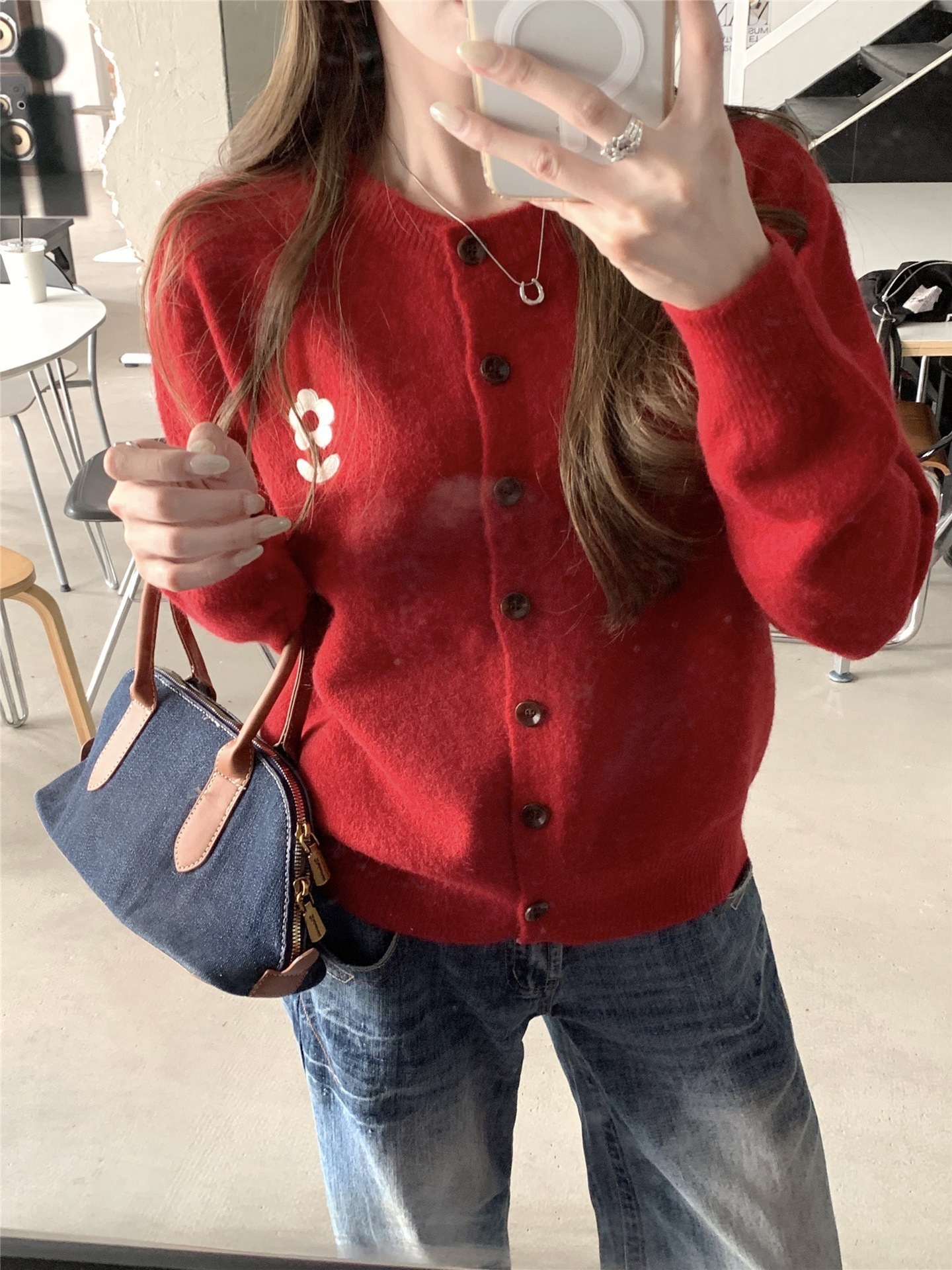 2025 Autumn Winter New Korean Style Fashion Simple Knitted Womens Small Flower Embroidery Soft Sweater Cardigan