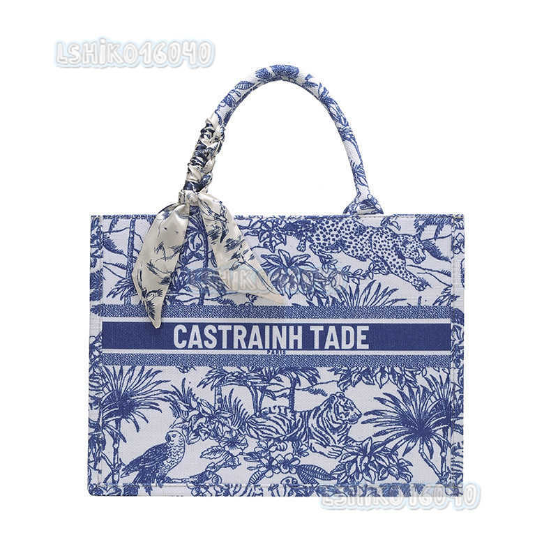 Womens Bag 2025 New Fashion Embroidered Large Capacity Shoulder Bag Silk Scarf Commuter Handbag Tote Bag H250916