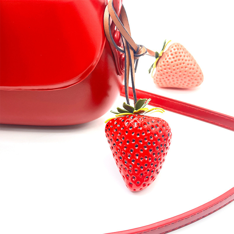 designer keychain 3d acrylic strawberry keychain versatile pendant bag charm new model luxury keychain wallet