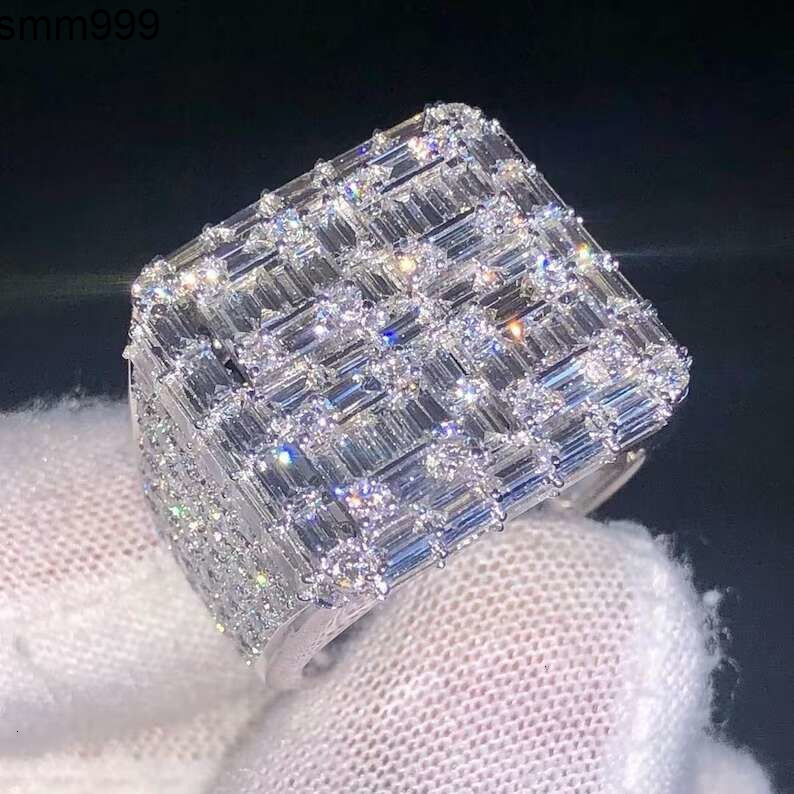 Iced Out Jewelry Hip Hop Sterling Sier Full Diamond Custom Moissanite Ring Men