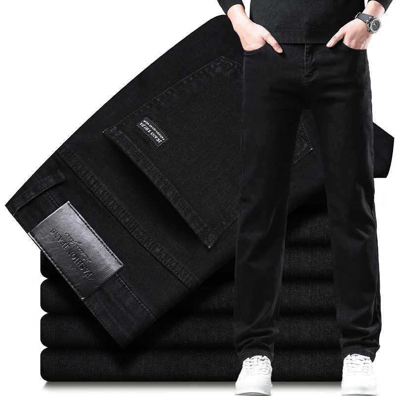 Black Gray Mens Classic Straight Stretch Jeans Autumn Business Casual Comfortable Regular Fit Denim Pants Male TrousersZ250917