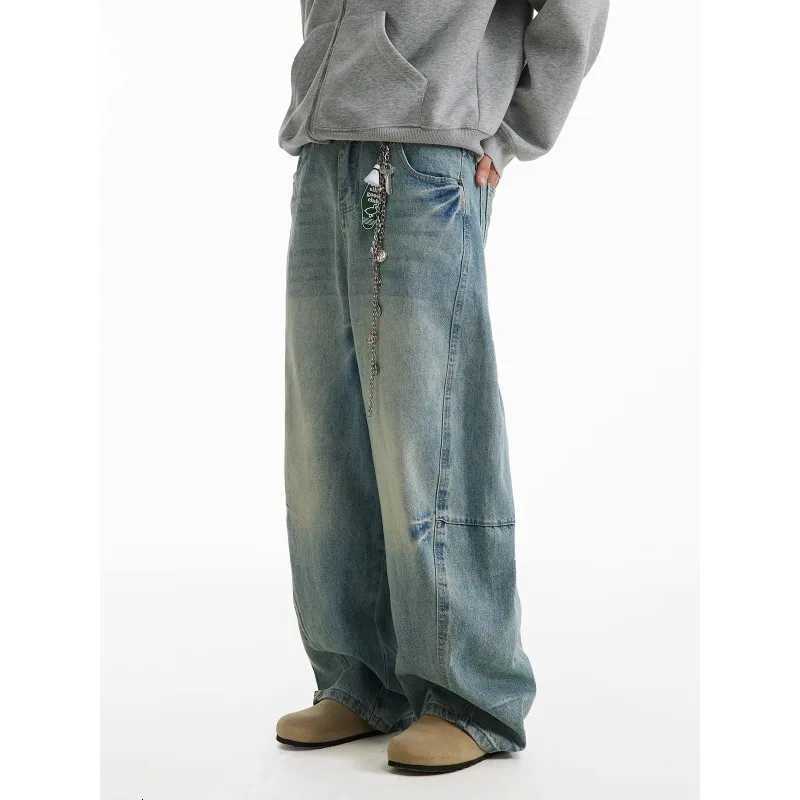 Distressed Vintage Blue Jeans Pants Men Wideleg Denim Trousers Male Oversize Streetwear Fashion Casual Baggy Straight JeansZ250917