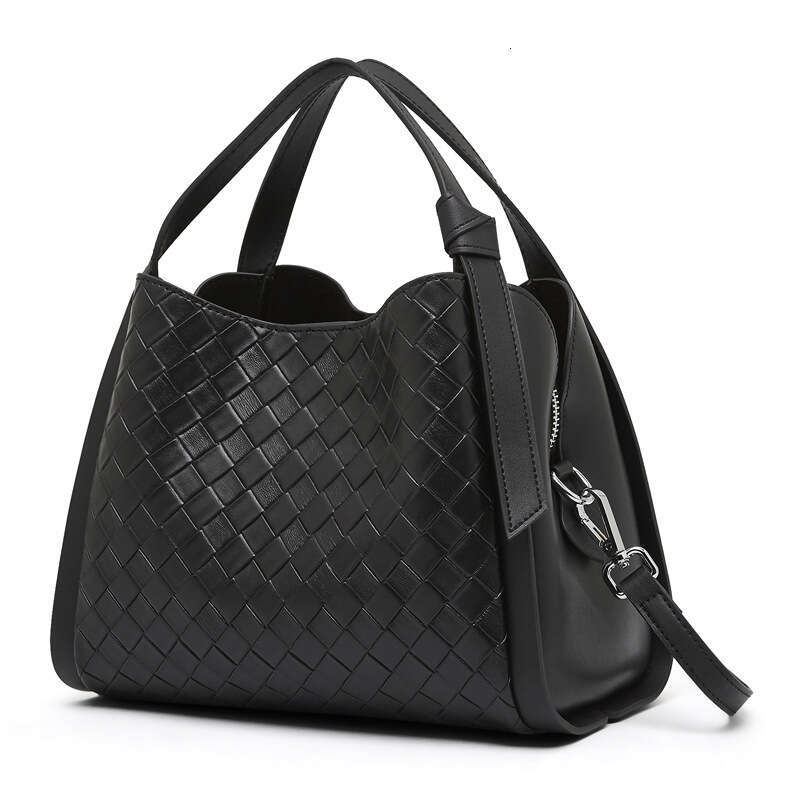 Summer Niche New Women's High-End Casual Fashion Single Shoulder Crossbody Genuine Leather Embossed Basket Bag B3