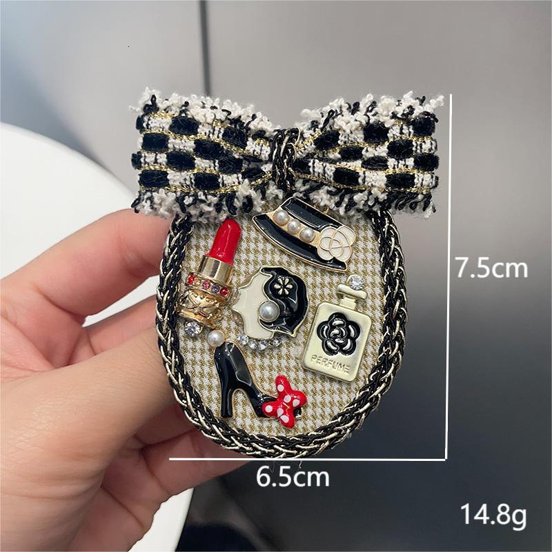 vintage women mens brooches south korea dongdaemun badge brooch pearl tassel british style elegant suit sweater accessory collar pin suit party weddin