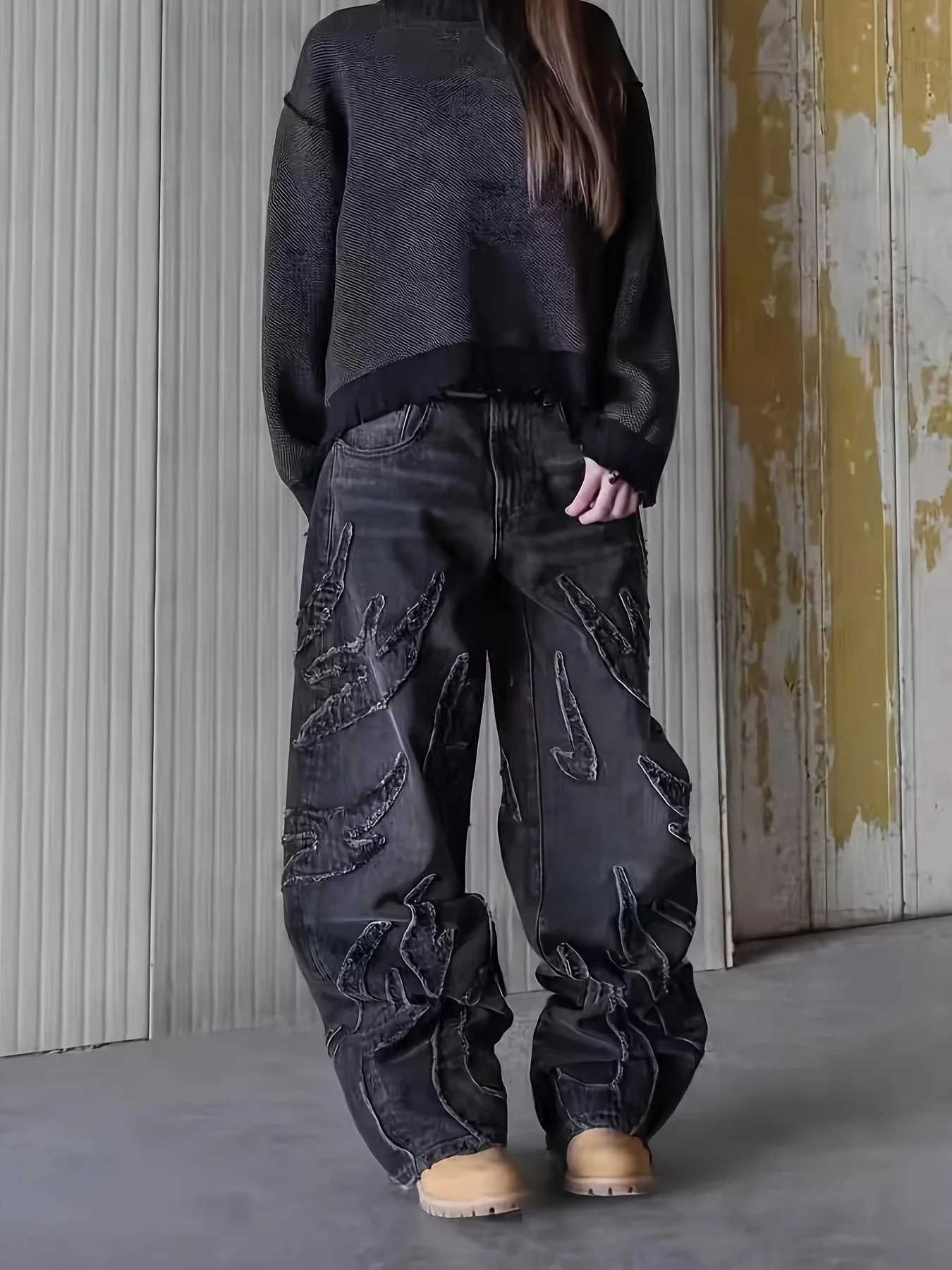 European and American Embroidered Street Graffiti WideLeg Jeans for Men Loose Flame VintageStyle Casual TrousersZ250917