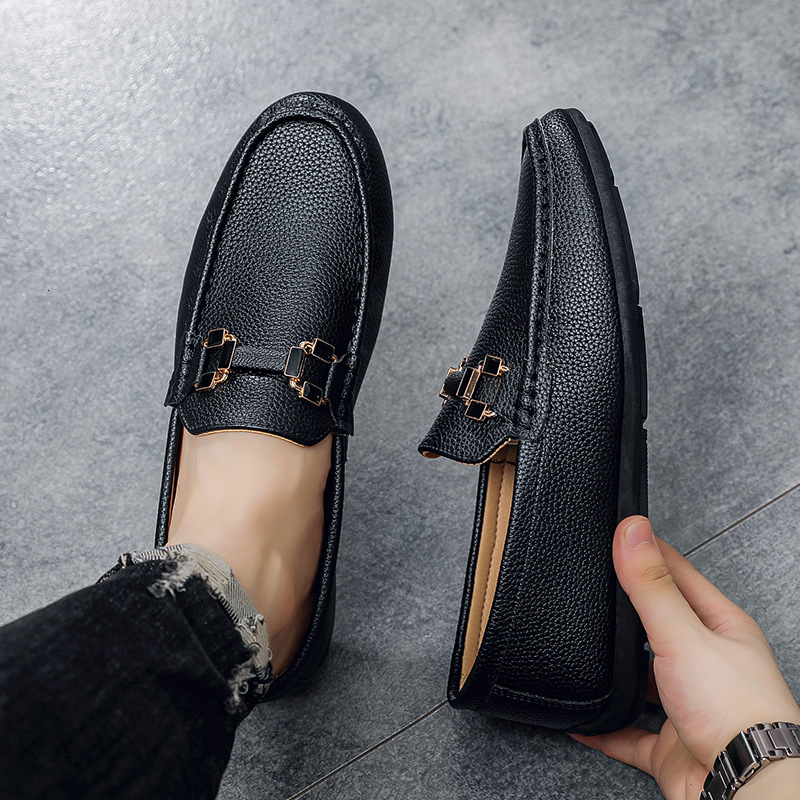 TOP Designer Men's Summer Loafers British Style Fashion Trendy Casual Versatile Soft Sole Slip-On Waterproof Shoes e0