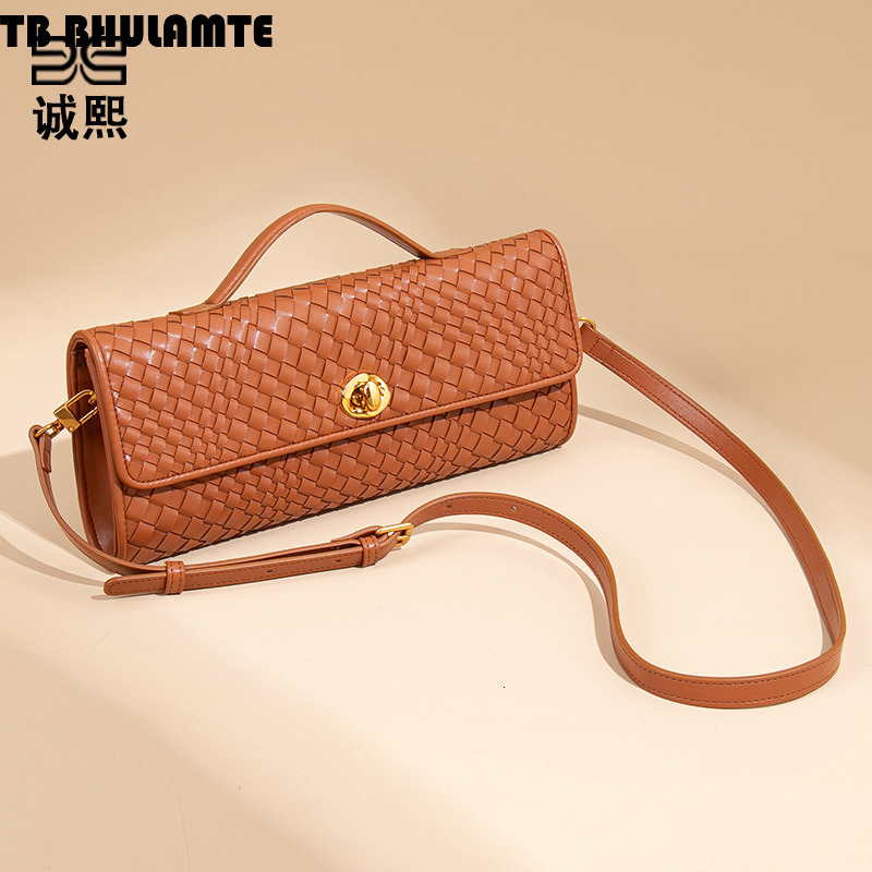 Free Shipping Designer Bag Niche High-end Woven Single-shoulder Baguette Bag Fashion Luxury Bag Clutch Evening Bag Versatile Women's Crossbody Ba