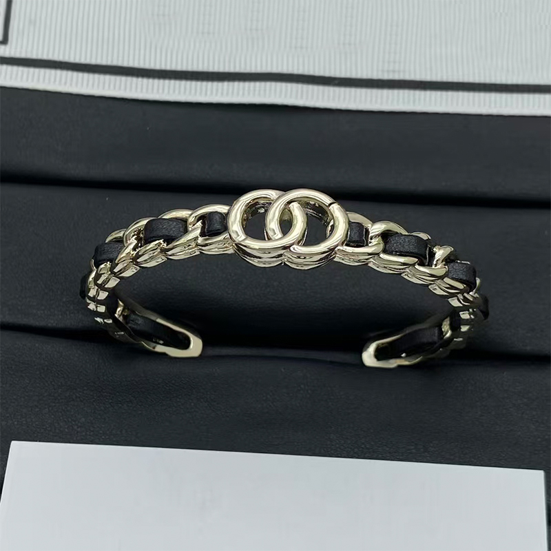 Luxury Crystal Cuff Bracelet Classic Brand CC Bracelet Stainless Steel Designer Bracelet for Men and Women Jewelry