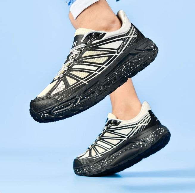 Men's Black Dad Fashion Shoes Ultra light Shock absorbing Thick Soles Height Increasing Casual Sports Shoes Suitable For Running Shopping Trendy