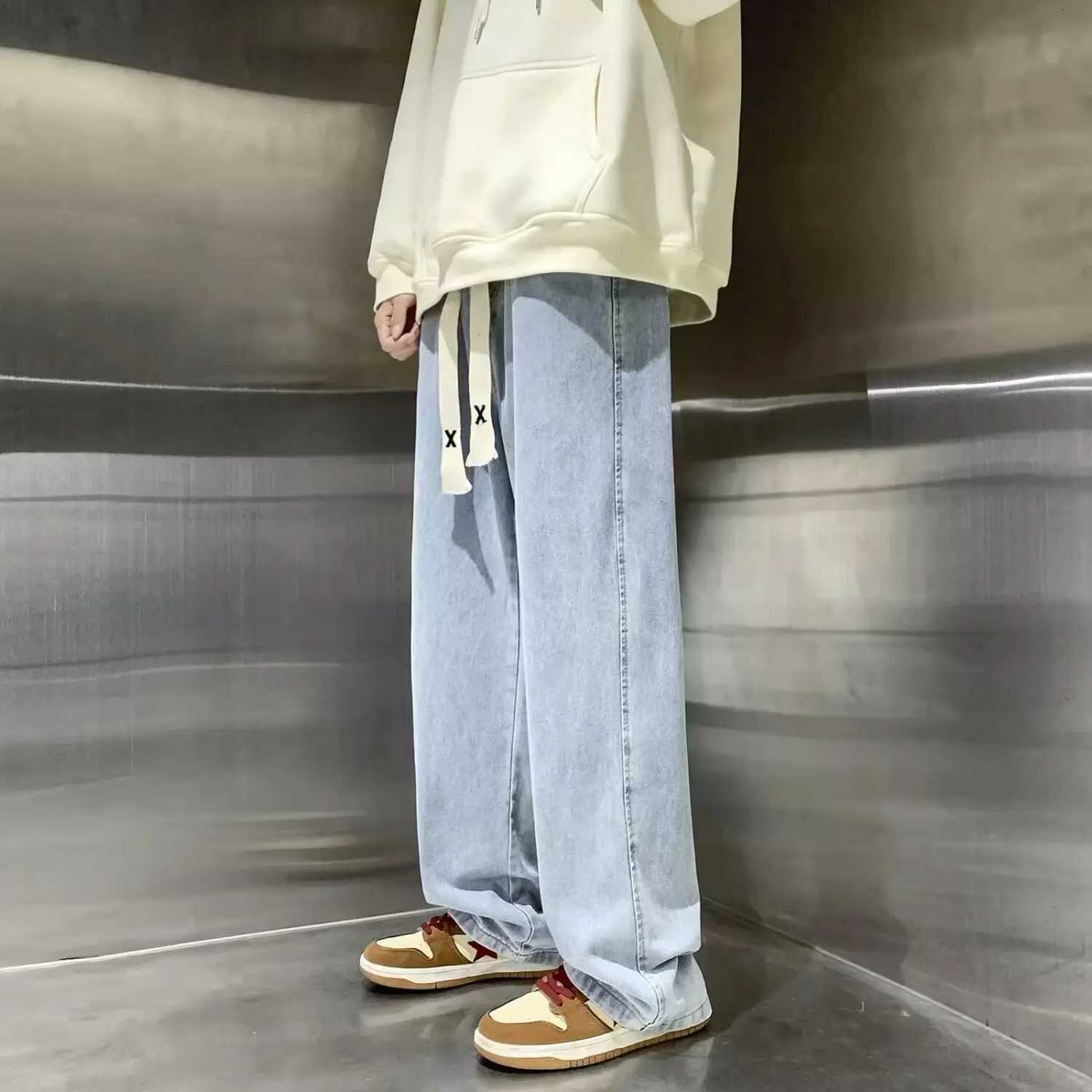 Men Fashion Korean Version Student Casual Jeans Men High Street Straight Leg Pants elastic waistband Vintage Wide Leg TrousersZ250917