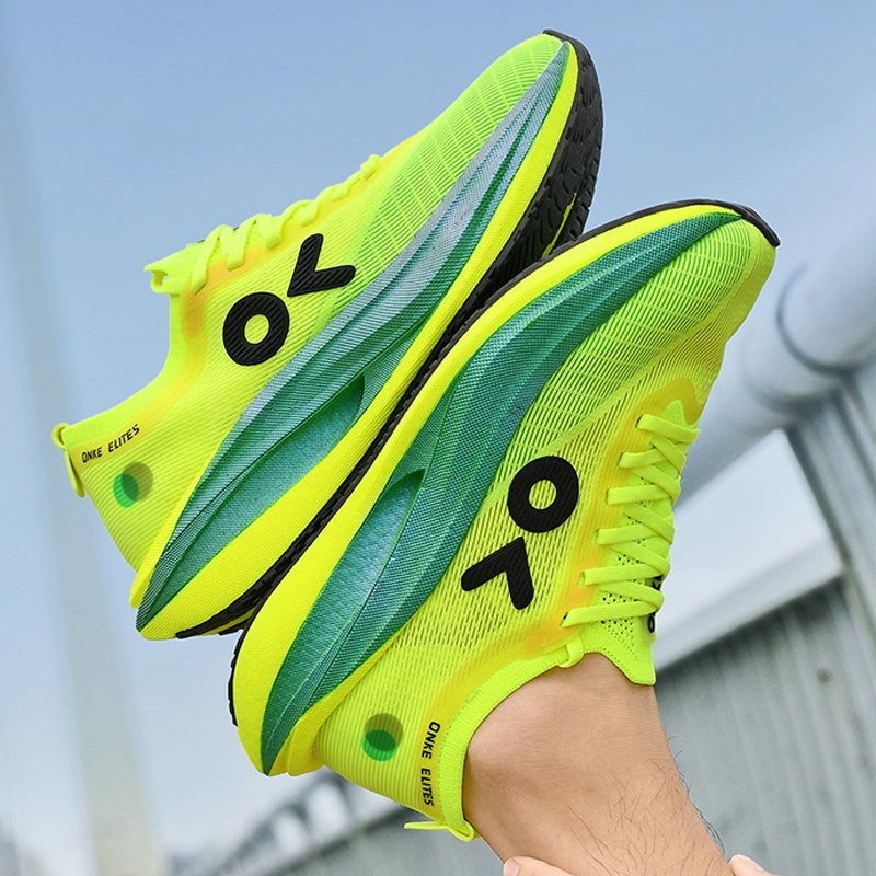 ONKE Women's Lightweight Breathable Carbon Plate Men's Ultra-light Anti-slip Wear-resistant Cushioning Couple Running Sports Shoes GM86
