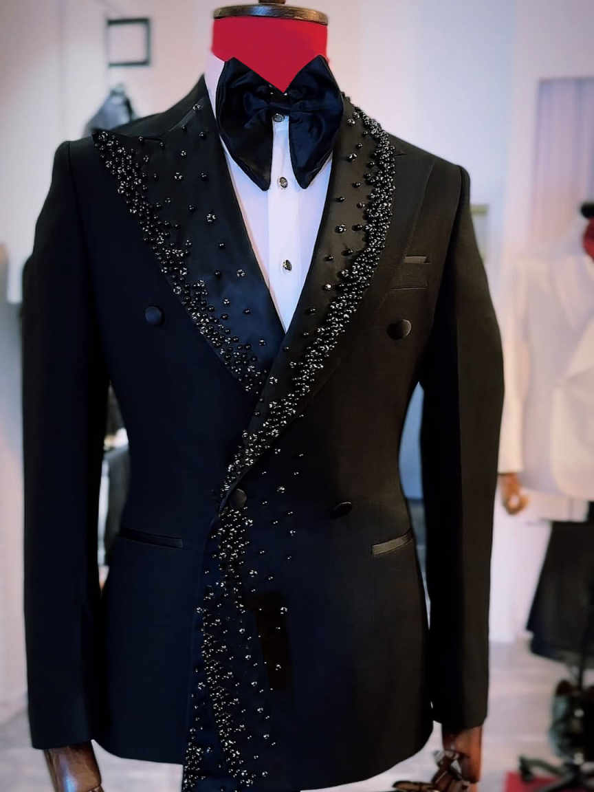 Unique Wedding Tuxedos Peaked Lapel 1 Pcs Jacket Men Suit Classic Fit Double Breasted Grooms Evening Blazers Customized - view 3