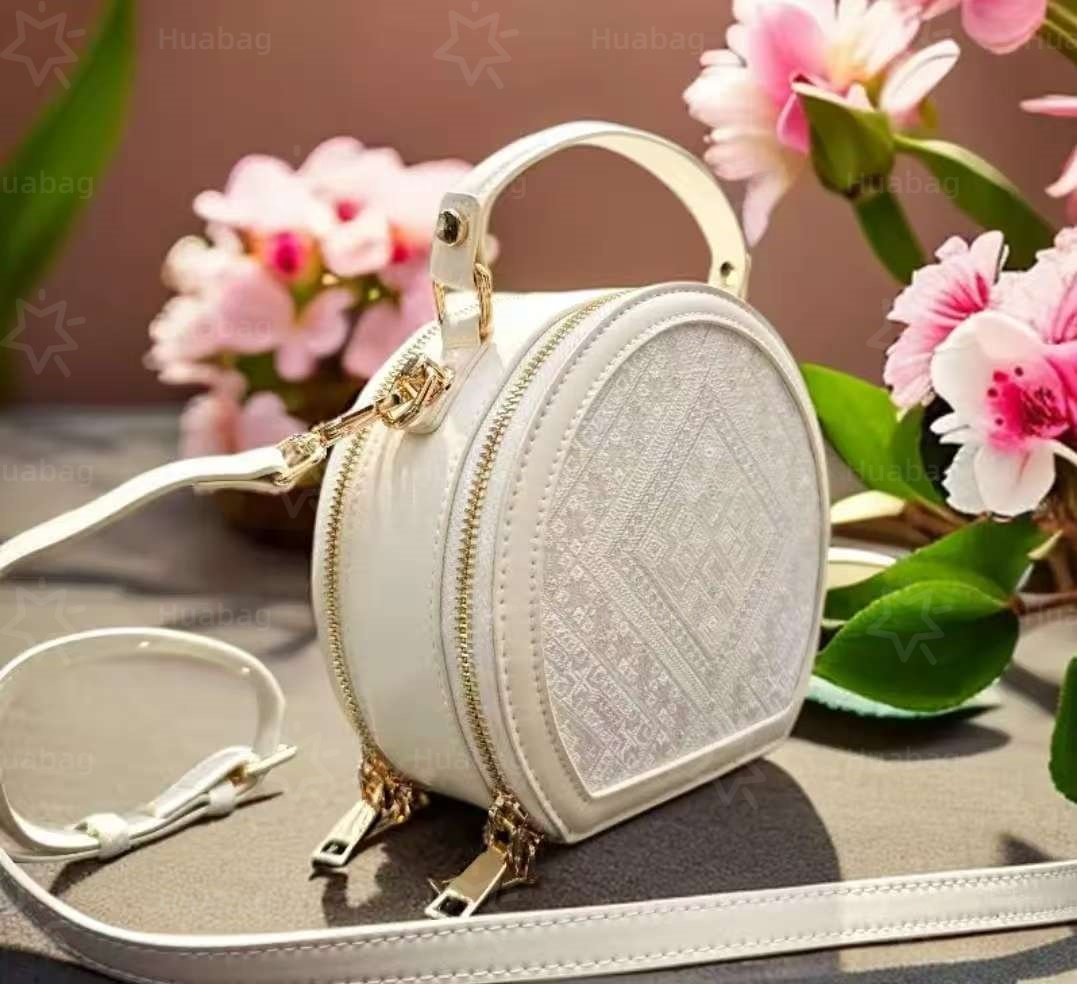 Pure Hand Embroidery Designer Bag Luxury New China-style Tote Bag High Quality Purses Designer Bags For Women Purse Cross body Designer Purse Bags Han