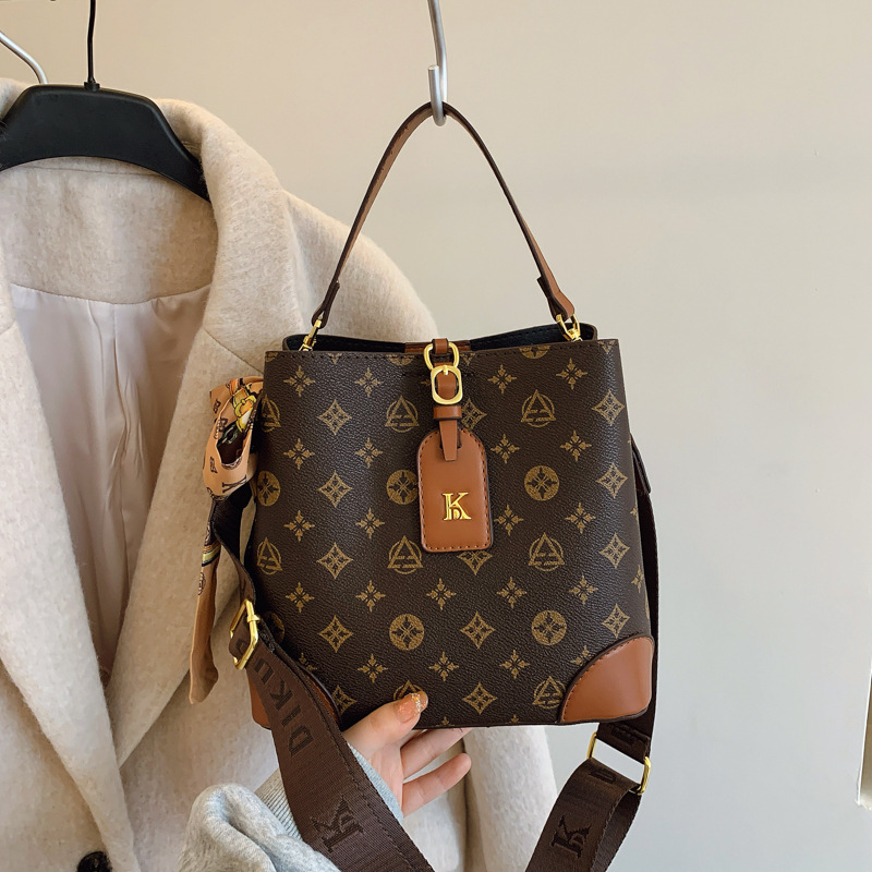 Free Shipping 2025 New Fashion Print Bucket Bag for Women, Wide Strap Crossbody Shoulder Bag Fall Winter Collection