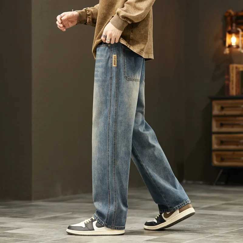 2025Distressed Vintage Blue Jeans Pants Men Wideleg Denim Trousers Male Oversize Streetwear Fashion Casual Baggy Straight JeansZ250917