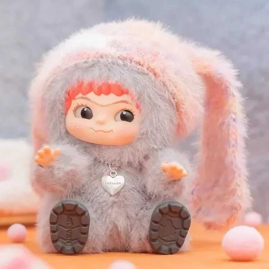 Wakuku Fuzzy Trendy Fun Party Blind Box Cute Wakuku Action Figure Mystery Box Cute Doll Bag Pendant Doll Surprise Bag Gift Toy C250917