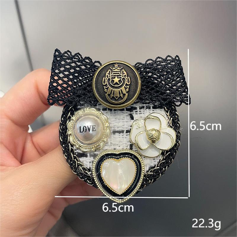 vintage women mens brooches south korea dongdaemun badge brooch pearl tassel british style elegant suit sweater accessory collar pin suit party weddin